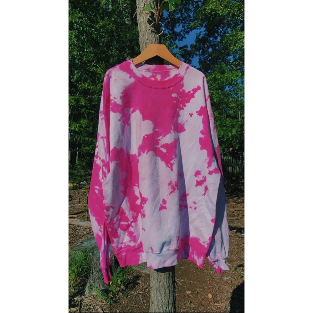 Oversized cute trendy pink tie dye sweatshirt